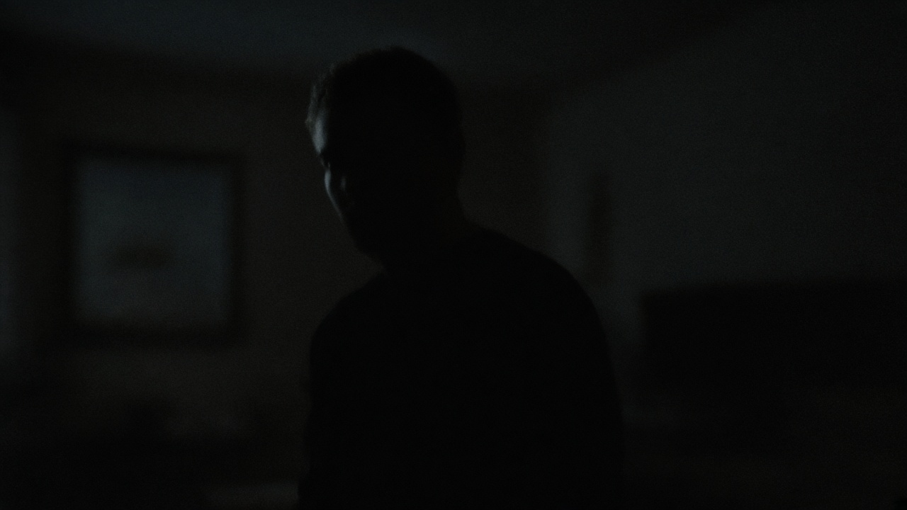 Underexposed thumbnail where the face is hard to see